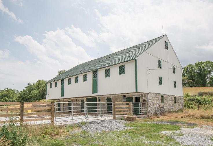 Another Renovated Bank Barn by Stable Hollow Construction