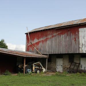barn nearing collapse