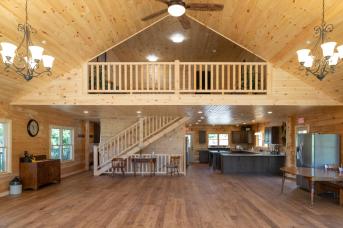 loft, kitchen, and dining areas in Fox Run Retreat