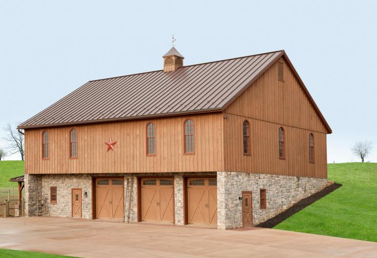 This new bank barn was built by Stable Hollow Construction