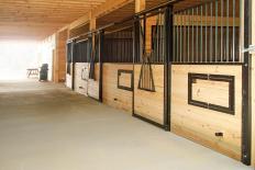 horse barn built by Stable Hollow Construction