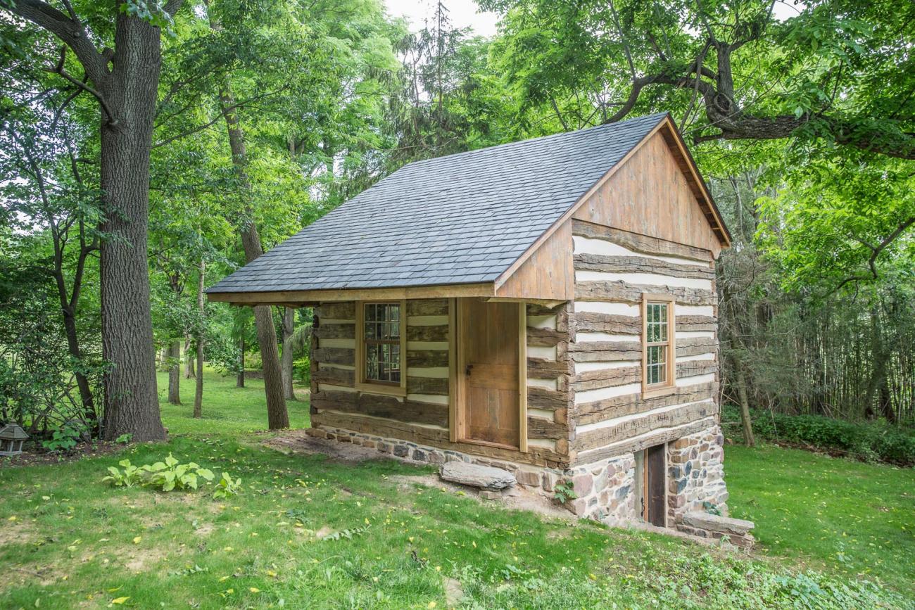 Log cabin restored by Stable Hollow Construction